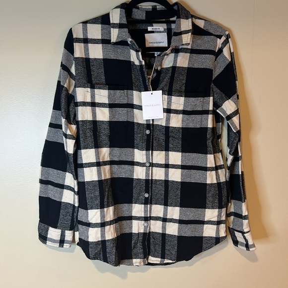 Women’s Thread & Supply Black & Cream Flannel - Picture 1 of 2